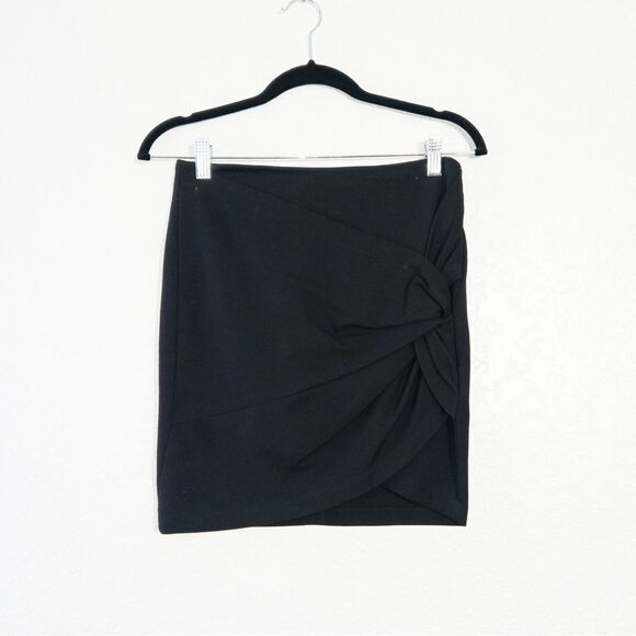 Robert Rodriguez Black Twist Front Mini Skirt Size 4‎ - Picture 1 of 7
